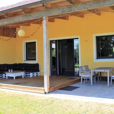 Appartement Sunny Loft Mit Wunderschoener Terrasse Freystadt